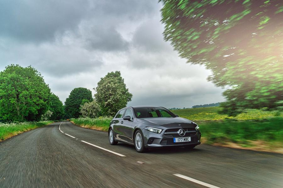  Mercedes-Benz A200 Sport (W177) 2018 года  (UK) (фото 38 из 40)